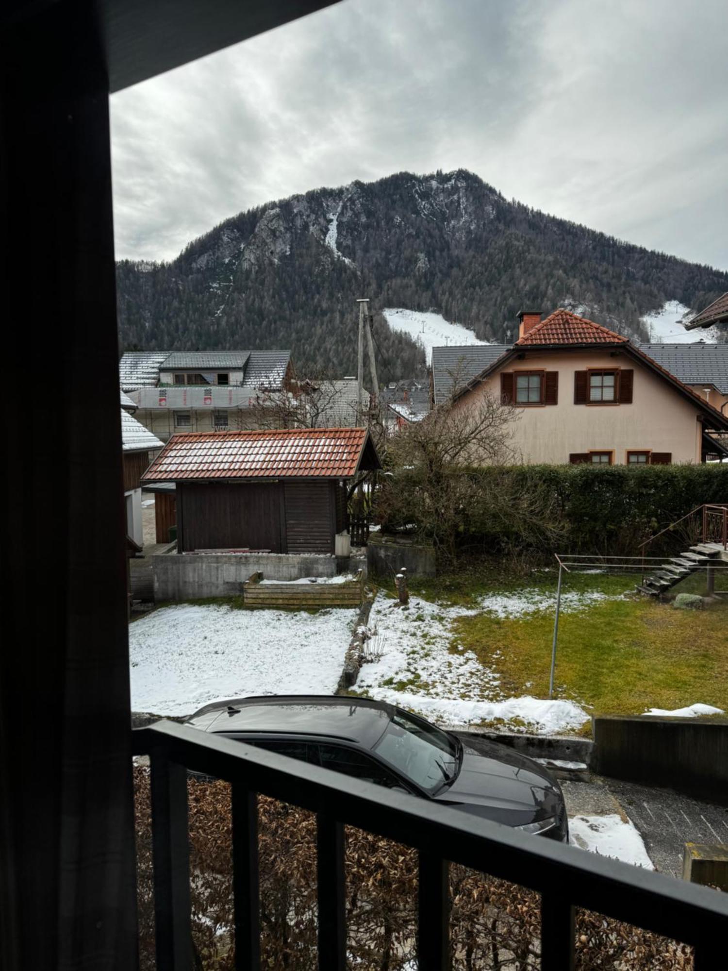 Apartmaji Kotnik Kranjska Gora Exteriör bild